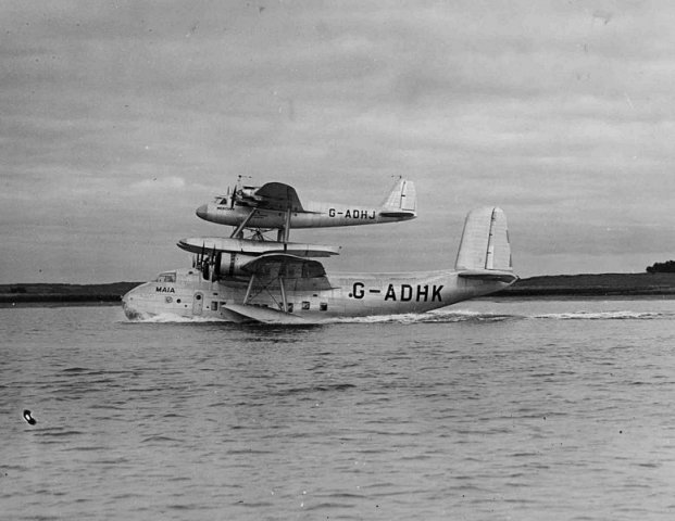 g-adhj and g-adhk shorts maia and mercury on the river shannon 0914-0041